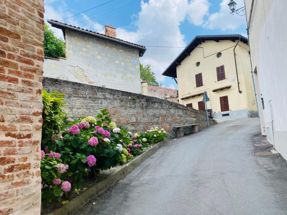 La Casa Della Rocca - Monferratohome Camagna Monferrato Extérieur photo