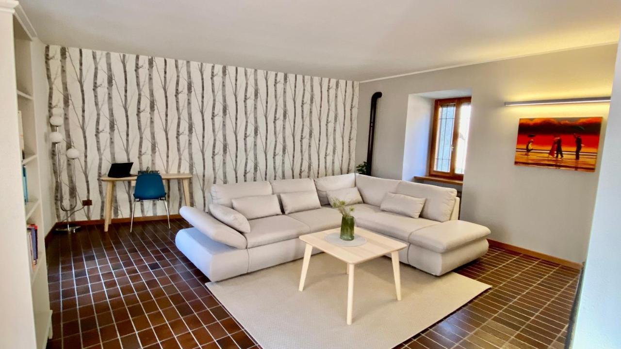 La Casa Della Rocca - Monferratohome Camagna Monferrato Extérieur photo
